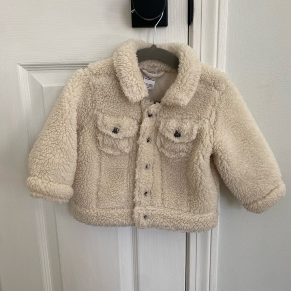 Carter’s Sherpa Coat size 9 months - Picture 1 of 8